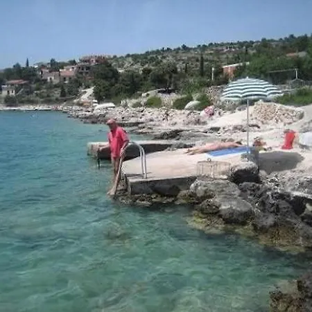 Apartament Ivan *